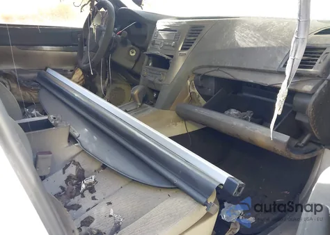 2011 Subaru Outback 2.5I Premium из США, поврежденный, VIN 4S4BRBFC7B3443254